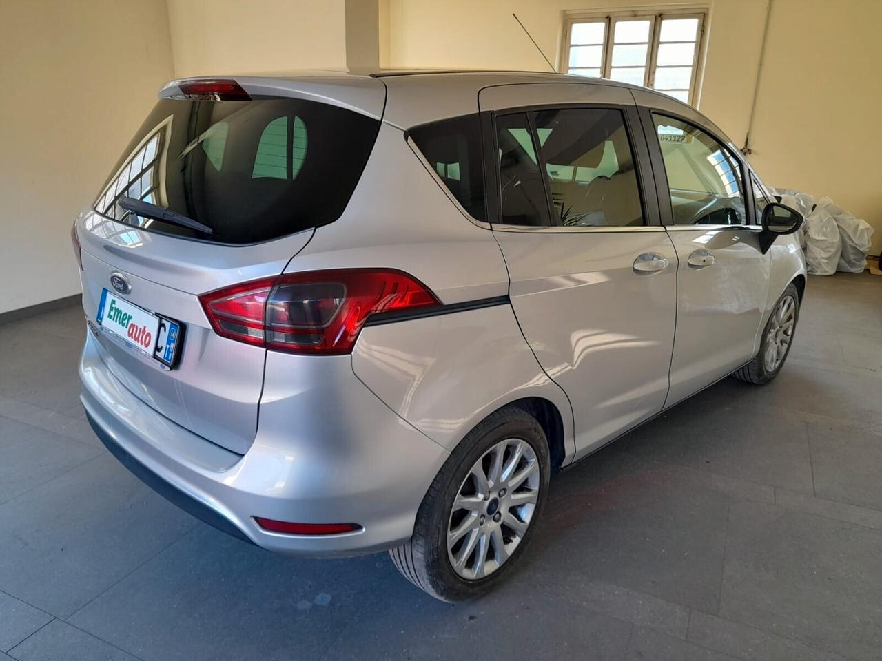 Ford B-Max 1.5 TDCi 75 CV Titanium