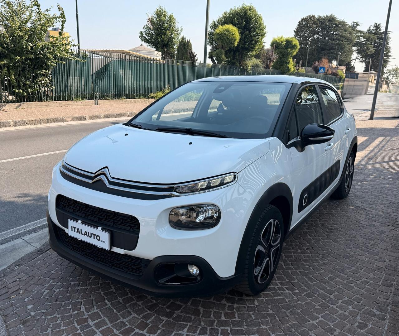 Citroen C3 PureTech 83 S&S Shine