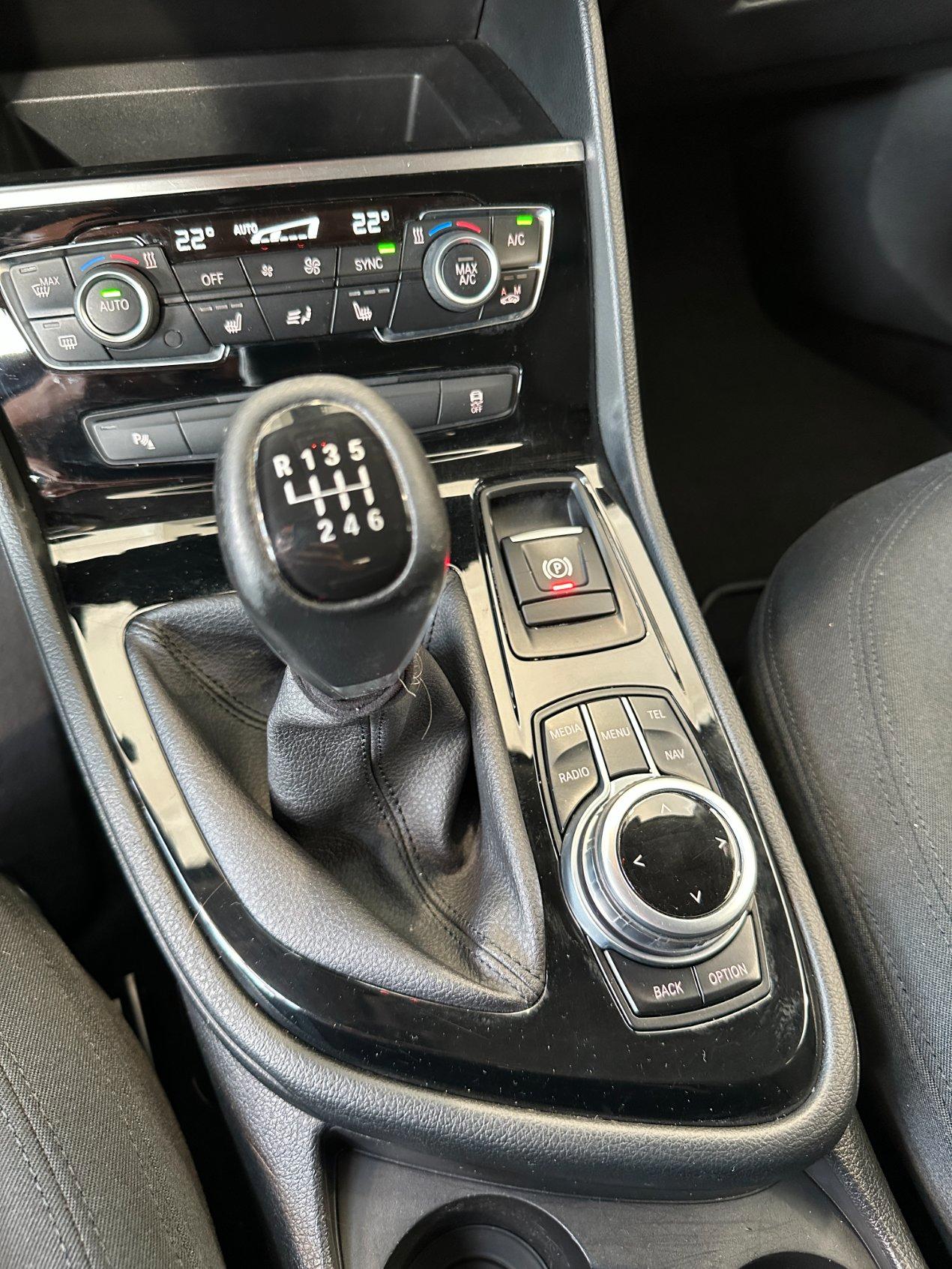 BMW 216 d Active Tourer Advantage - LED - Navi - Sedili Risc
