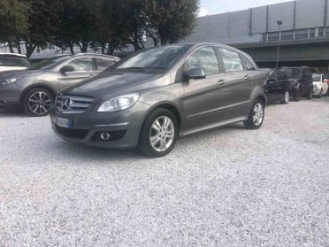 MERCEDES - BENZ B 200 CDI CHROME