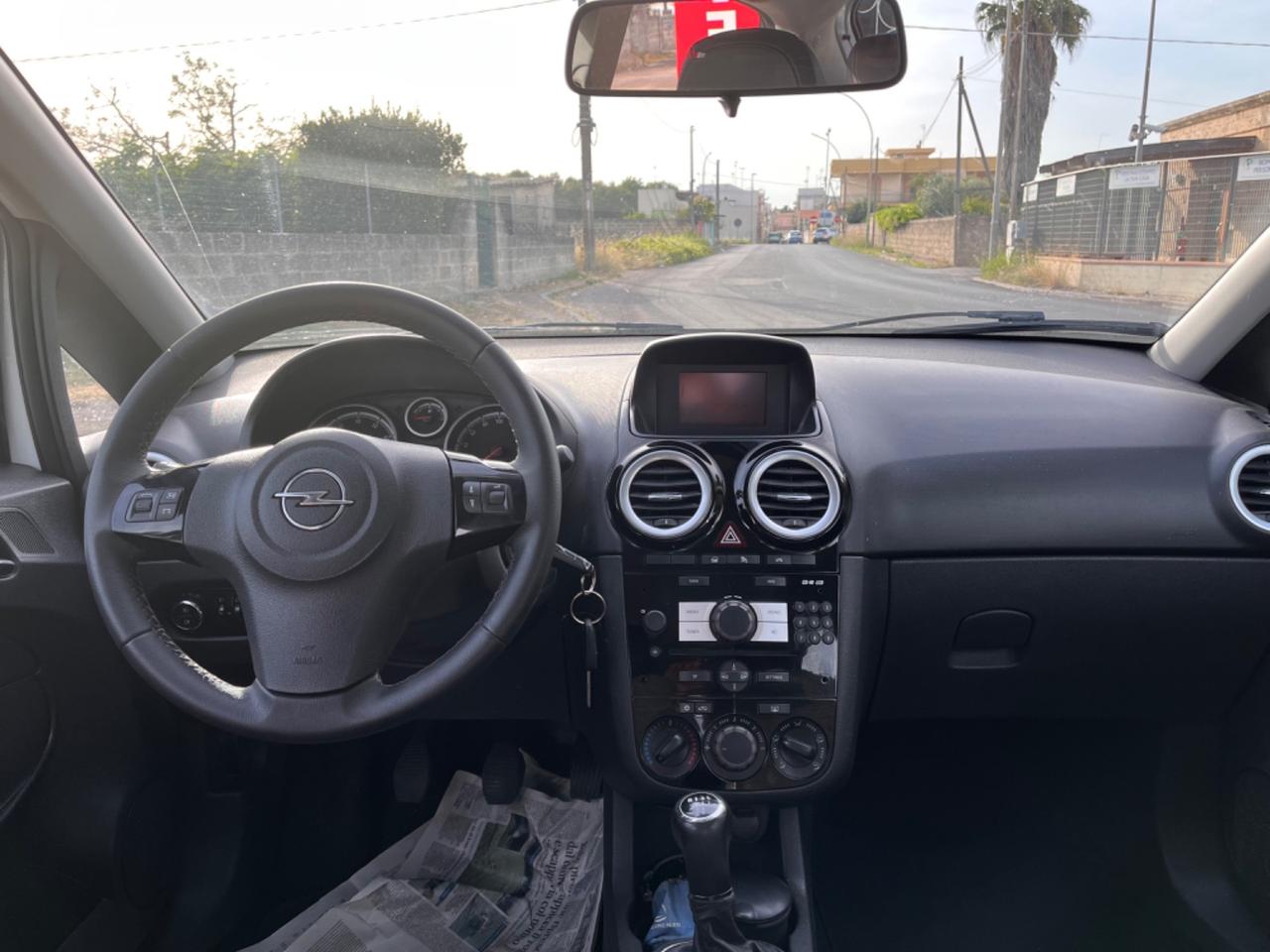 Opel Corsa 1.2 85CV 5 porte GPL-TECH Edition