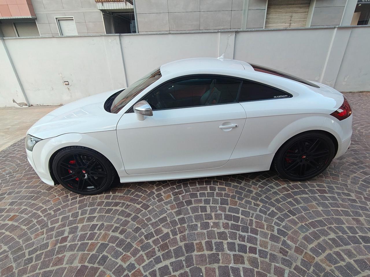 Audi TTS Coupé 2.0 272cv TFSI Quattro S-line