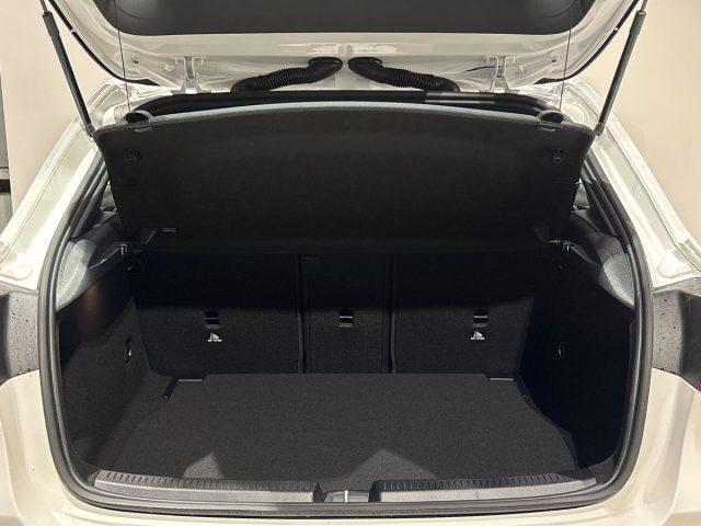 MERCEDES-BENZ A 180 d Automatic Advanced