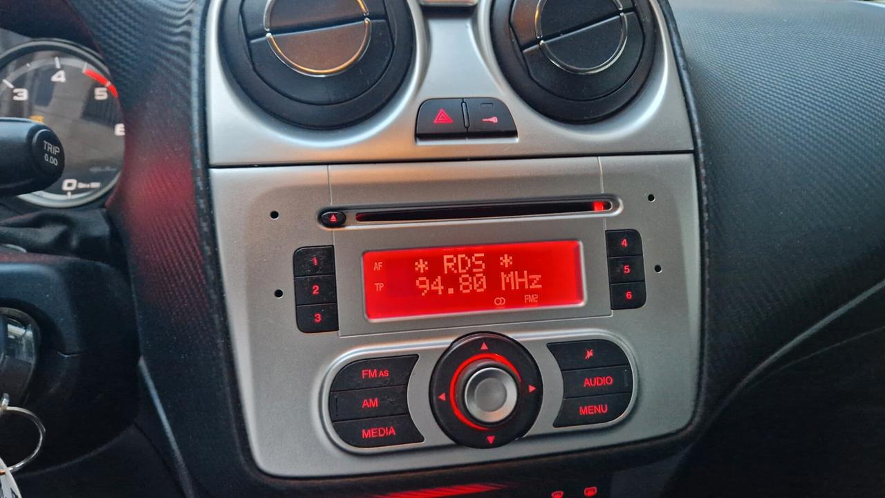 Alfa Romeo MiTo 1.3 JTDm-2 95 CV S&S Distinctive