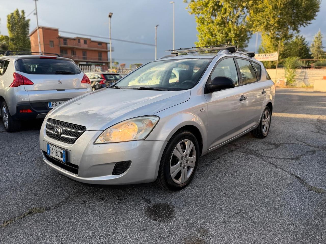 Kia Ceed 1.4GPL COM GANCIO TRAINO