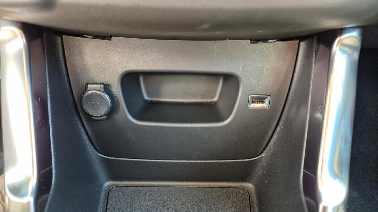 Citroen C3 Aircross PureTech 110 SHINE-Garan2anni