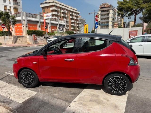 Lancia Ypsilon Neopatentato Anche permuta