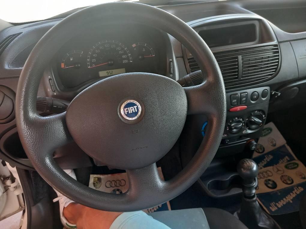 Fiat Punto 1.2 3 porte Active