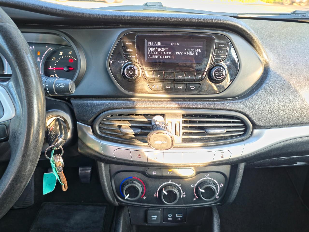 Fiat Tipo 1.4 T-Jet 120CV GPL 5 porte S-Design E6B Manuale NEO 2018