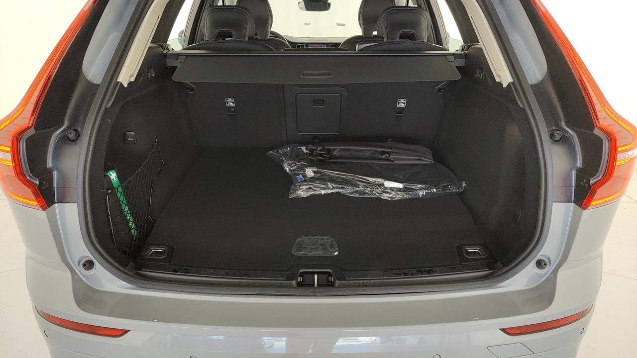 VOLVO N.XC60 Core T6 AWD AUT