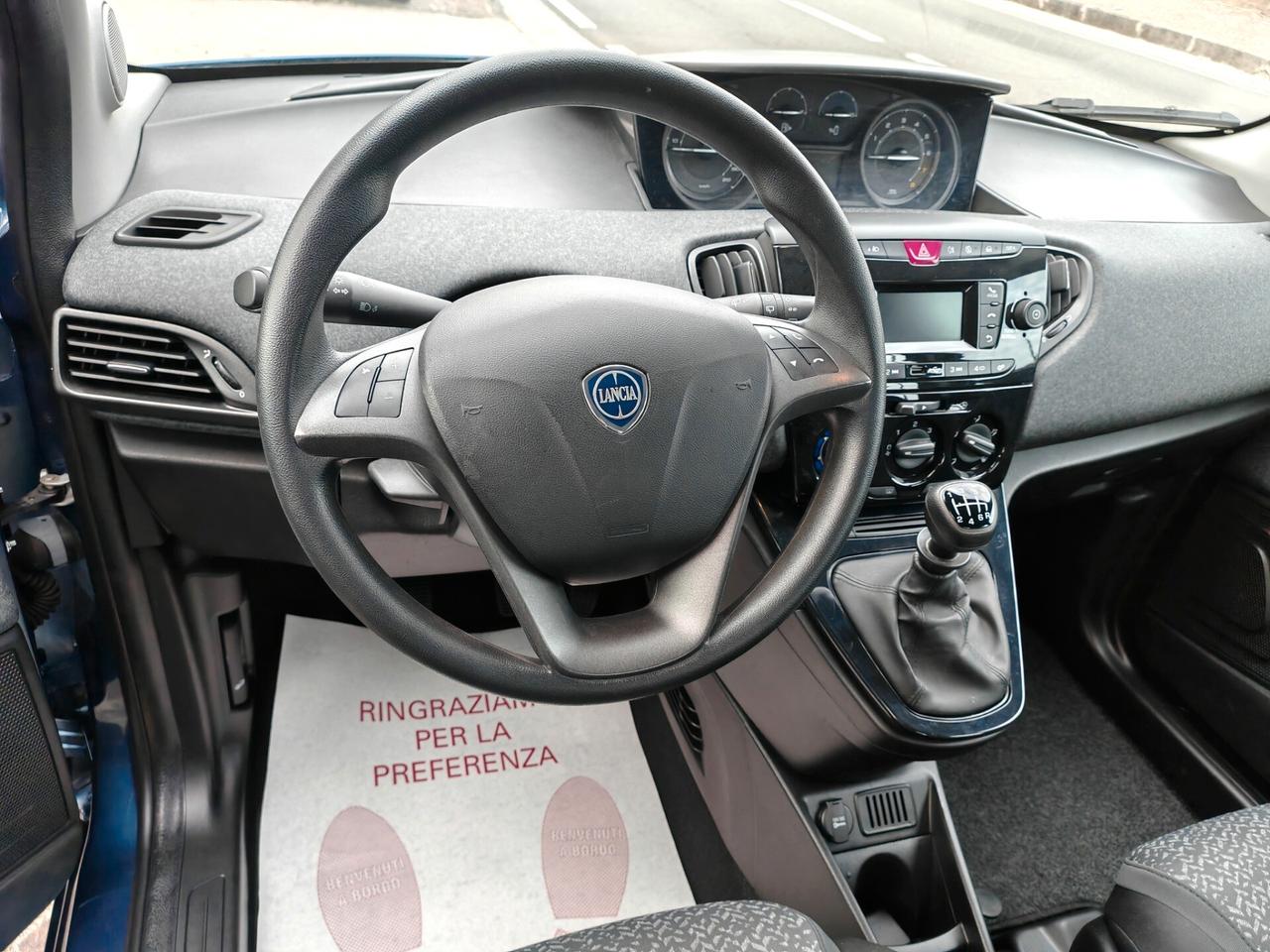 Lancia Ypsilon 1.0 FireFly 5 porte S&S Hybrid Silver Plus