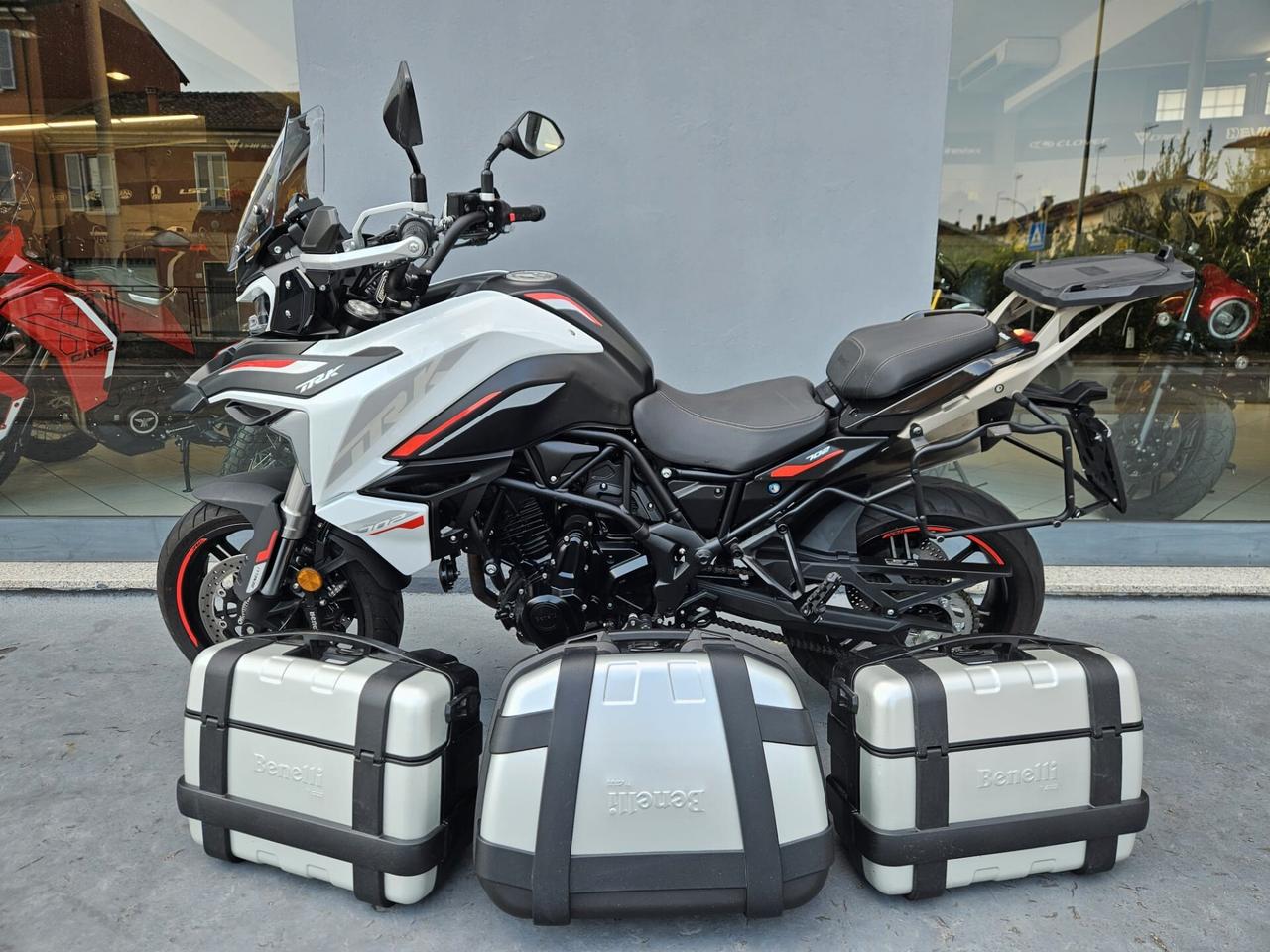Benelli TRK 702 - 2024