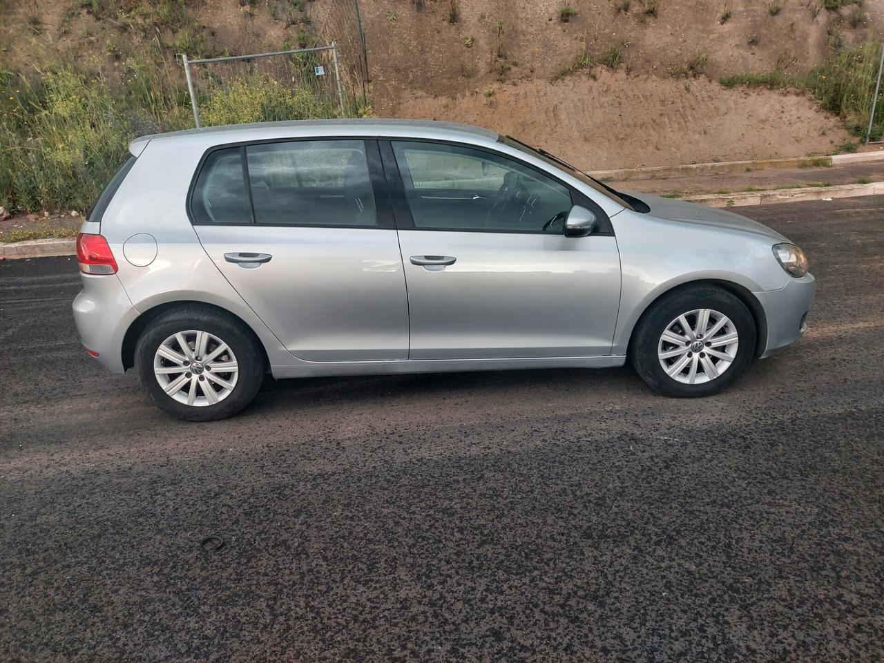 Volkswagen Golf 1.6 TDI 5p. Comfortline Ben tenuta