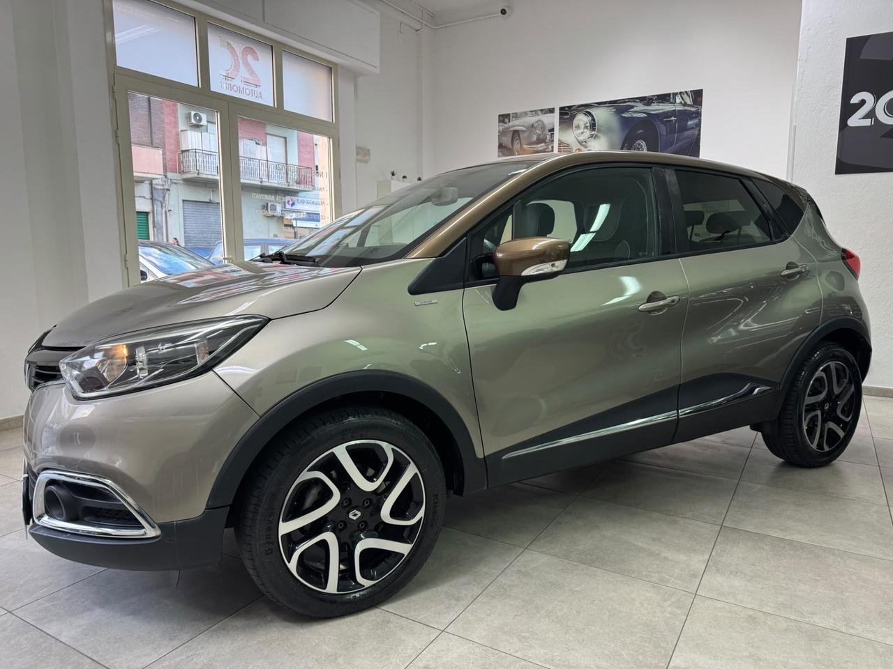 Renault Captur /1.5 dCi 110 CV / DIESEL/2016