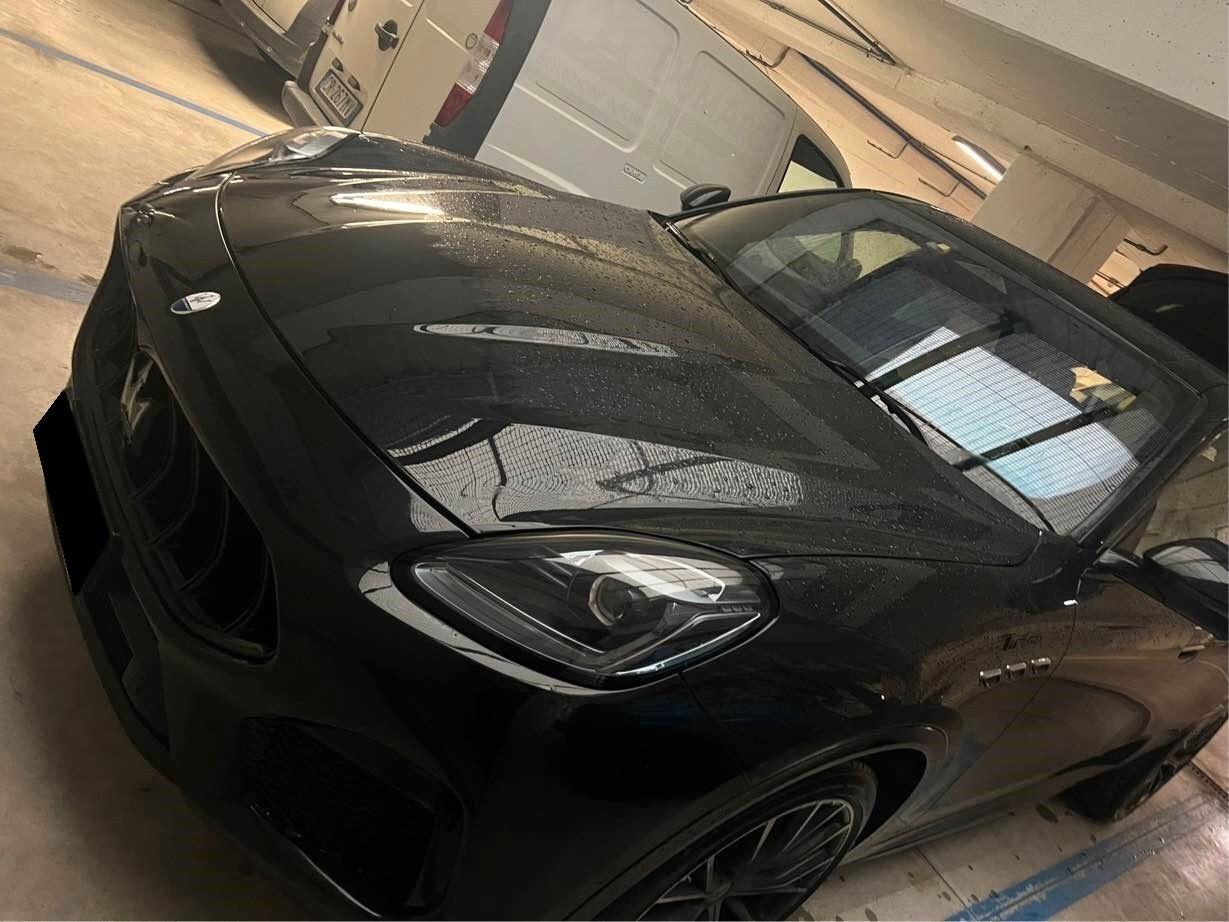 Maserati Grecale MHEV 330 CV AWD Modena