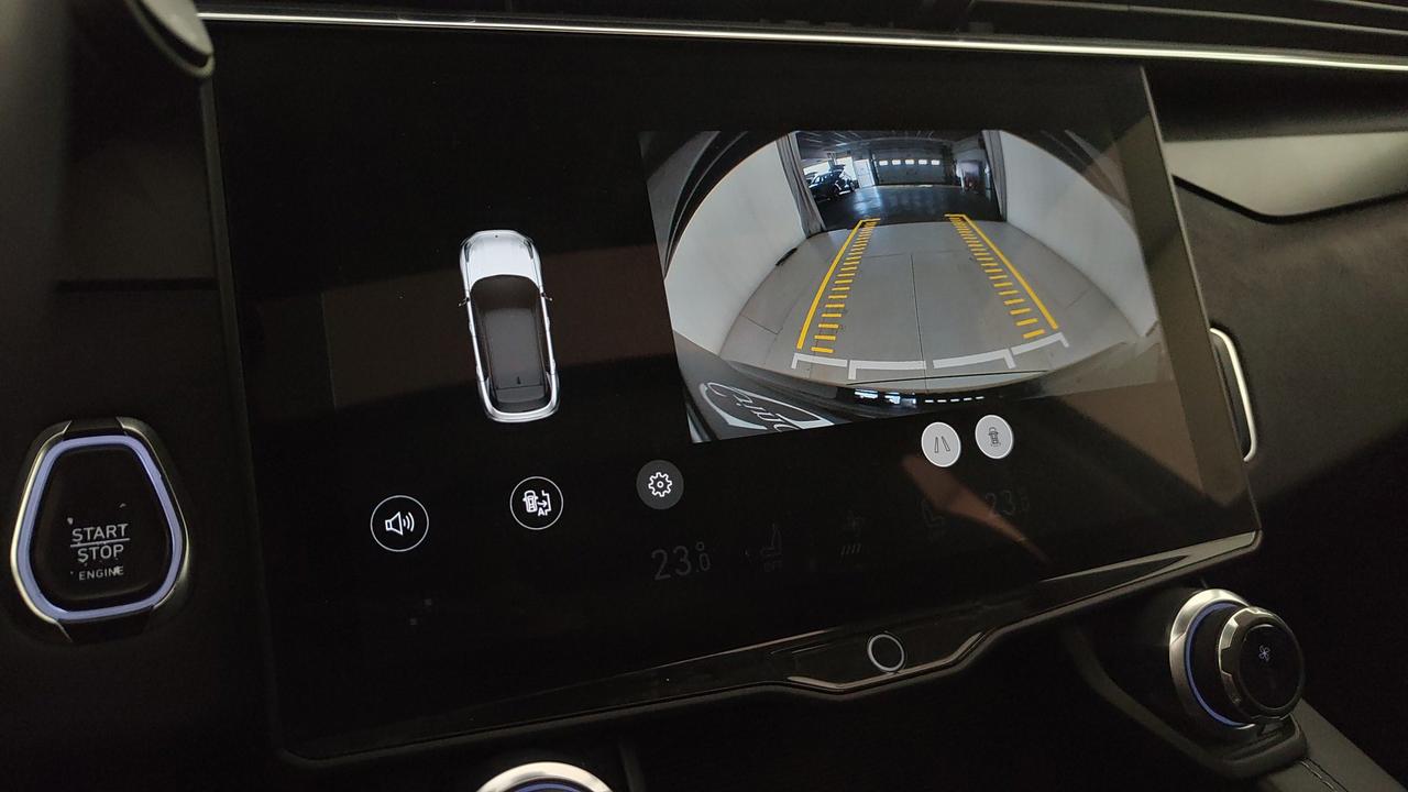 LYNK & CO 01 1.5 td phev auto