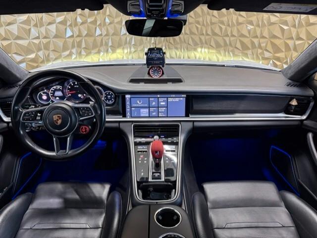 Porsche Panamera 4.0 GTS Sport Turismo