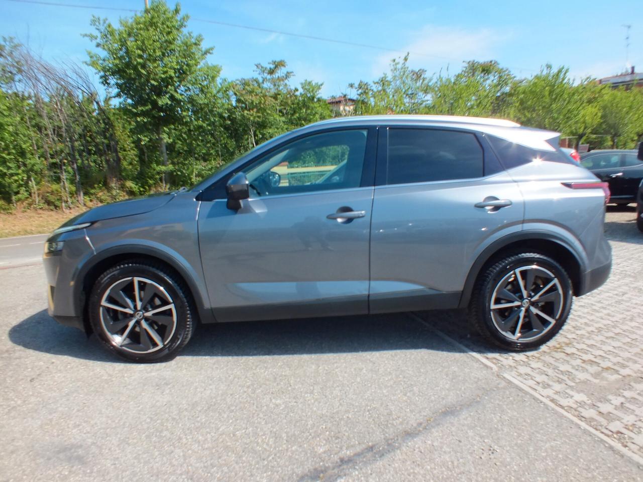 NISSAN QASHQAI MHEV 140 CV 22.000 KM!!
