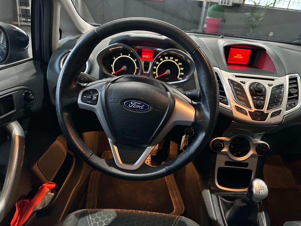 Ford Fiesta 1.4 5 porte Bz.- GPL Titanium