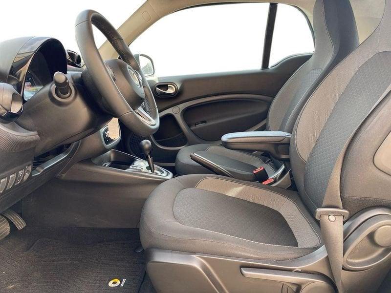 smart fortwo eq Passion 22kW