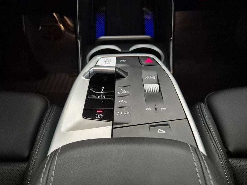 BMW X1 U11 sdrive20d mhev 48V MSport Pro auto