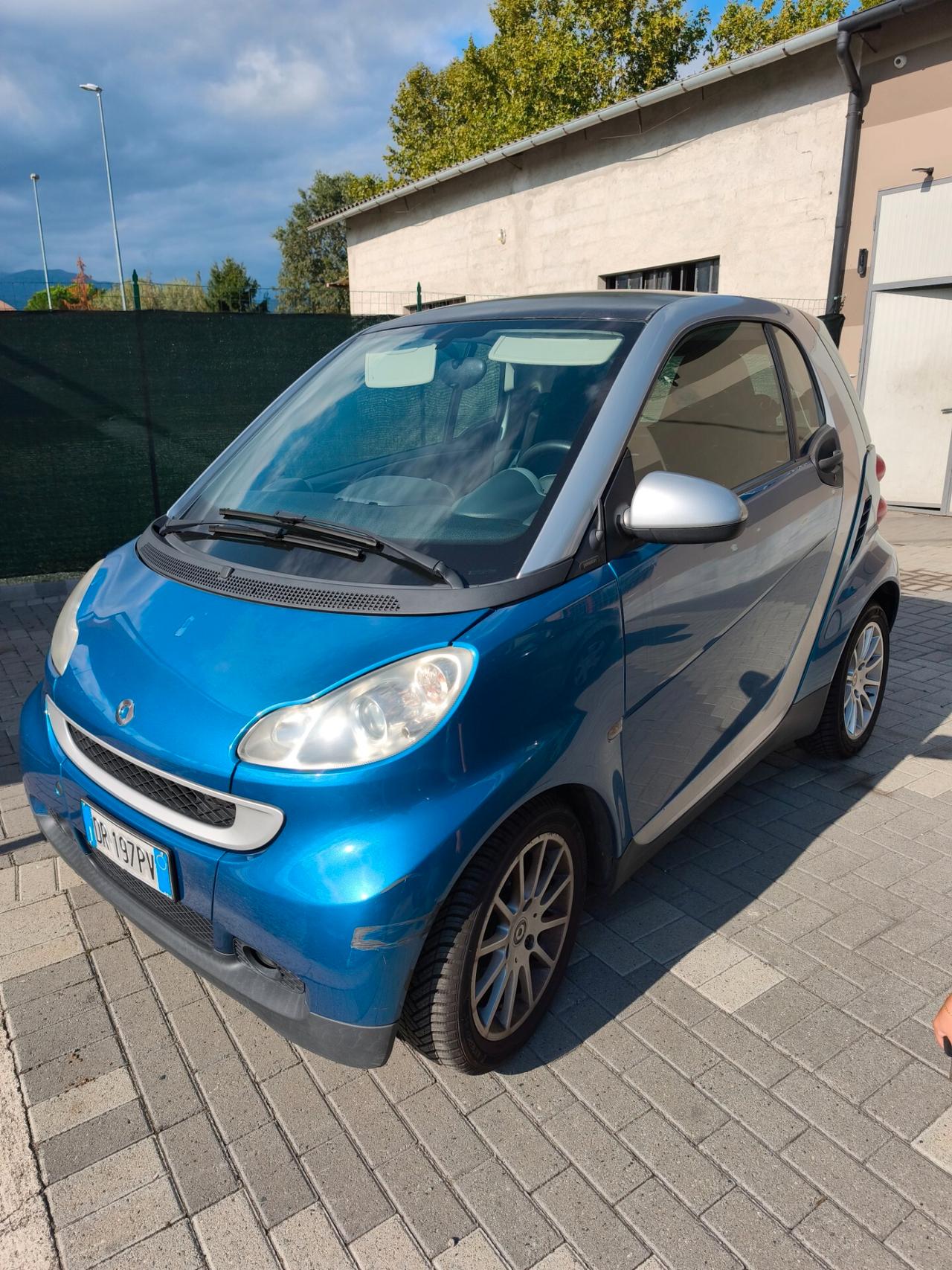 Smart ForTwo 1000 52 kW coupé pure