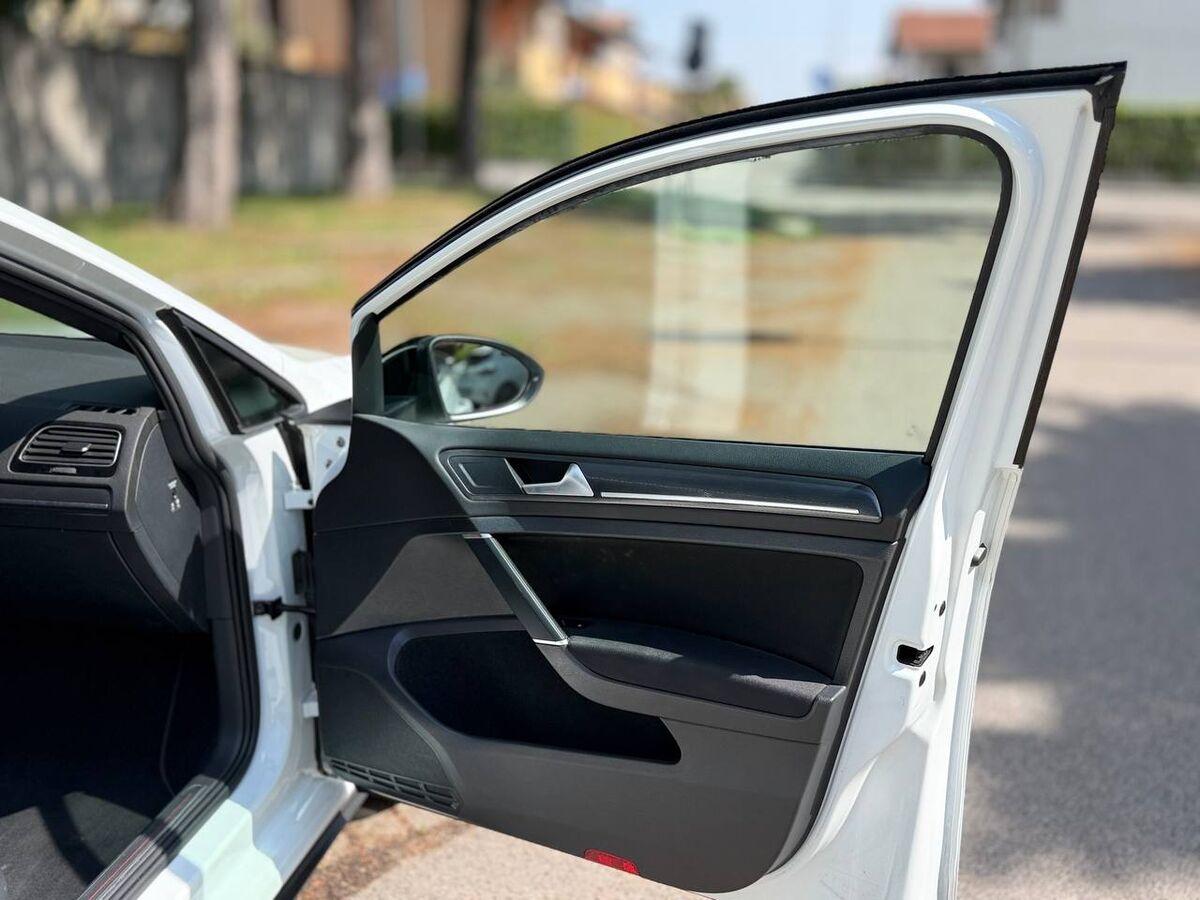 Volkswagen Golf 2.0 tsi Gti Performance 245cv dsg