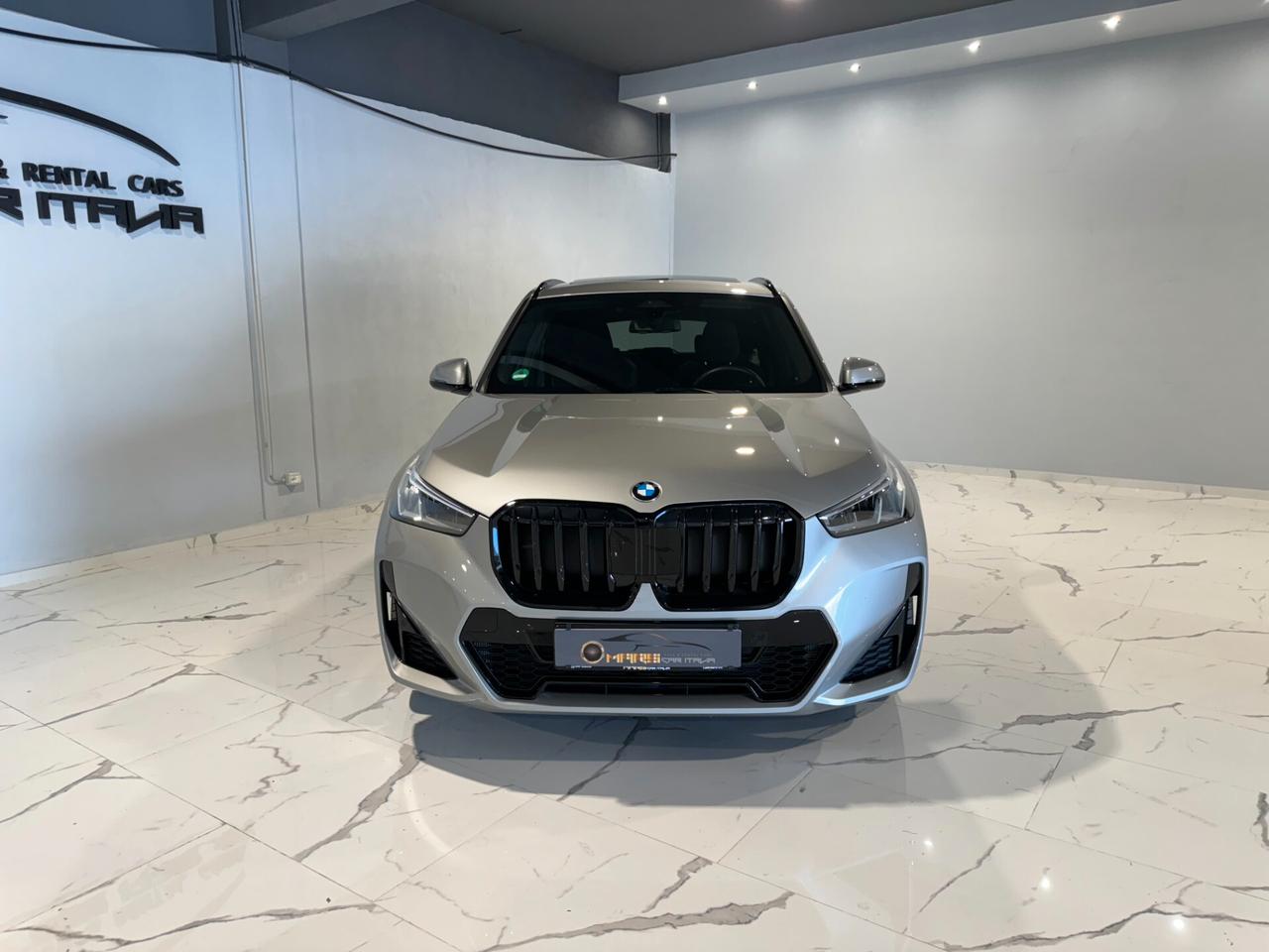 Bmw X1 Space silver