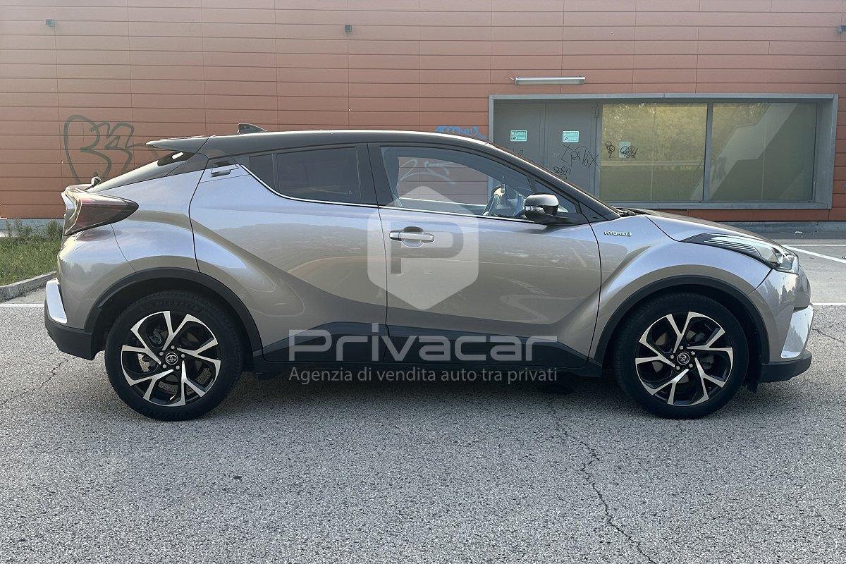 TOYOTA C-HR 1.8 Hybrid E-CVT Style