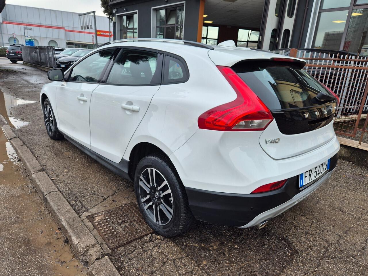 Volvo V40 Cross Country D2 Business Plus