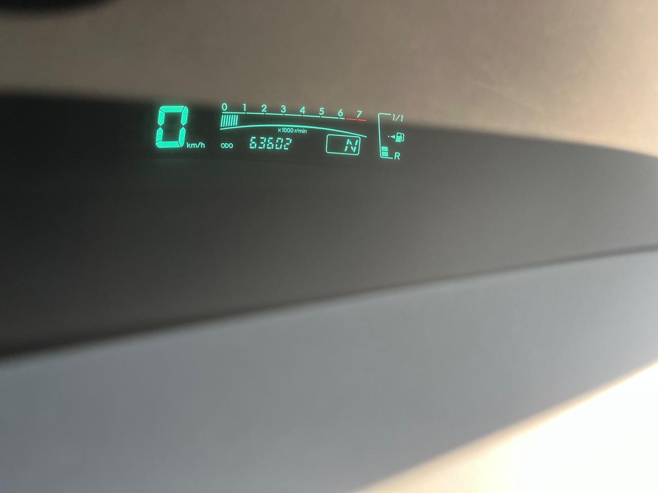 Toyota Yaris 1.3 3 porte/cambio è semiautomatico