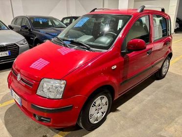 Fiat Panda Panda 1.2 Dynamic 69cv E5-ok neopatentati-