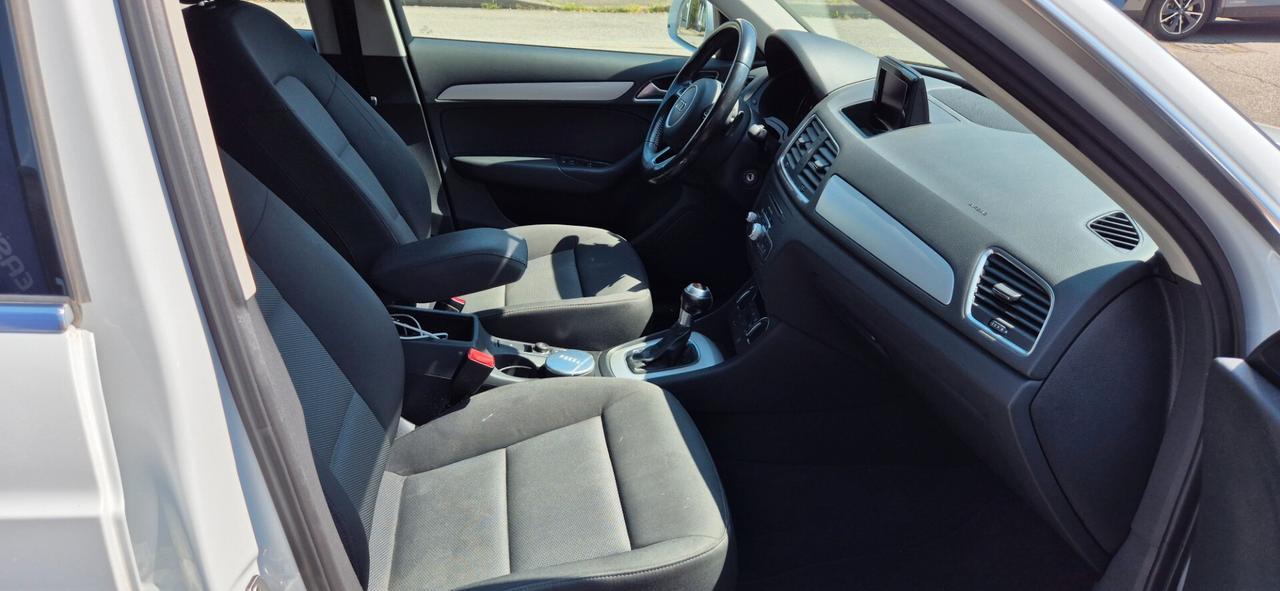 Audi Q3 2.0 TDI 120 CV S tronic Business