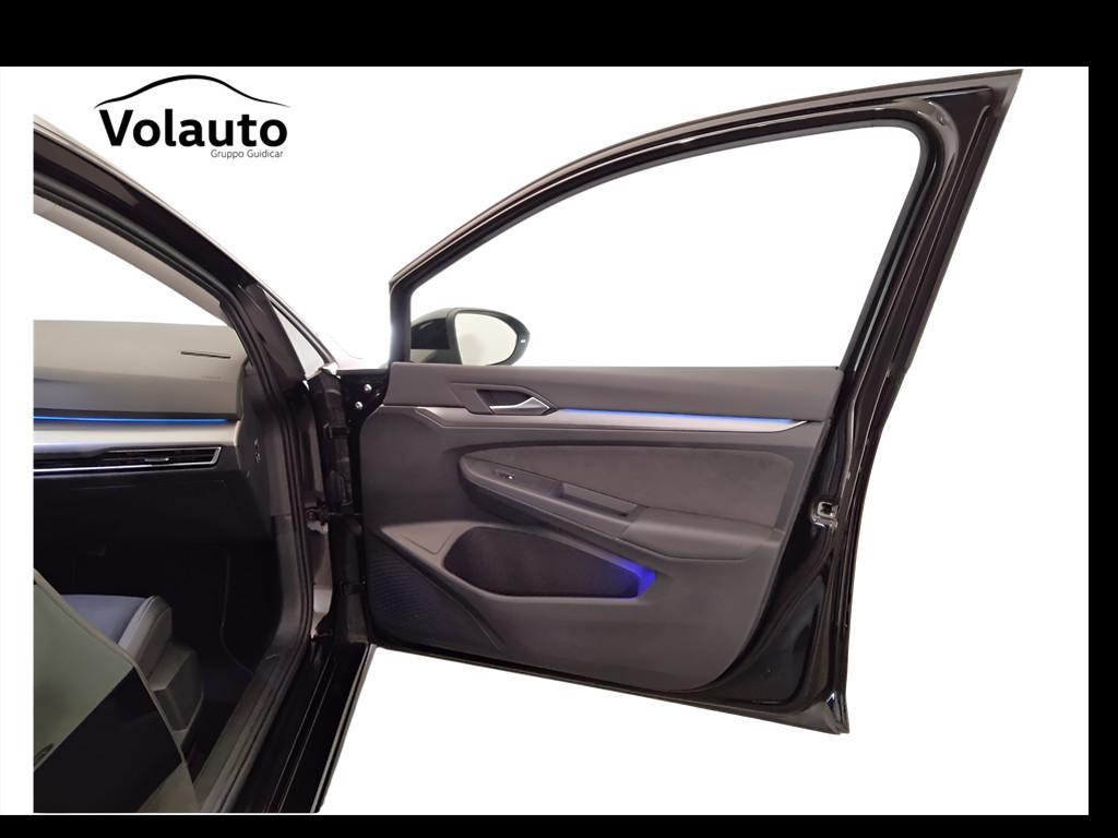 VOLKSWAGEN Golf VIII 2024 - Golf 2.0 tdi Style 150cv dsg