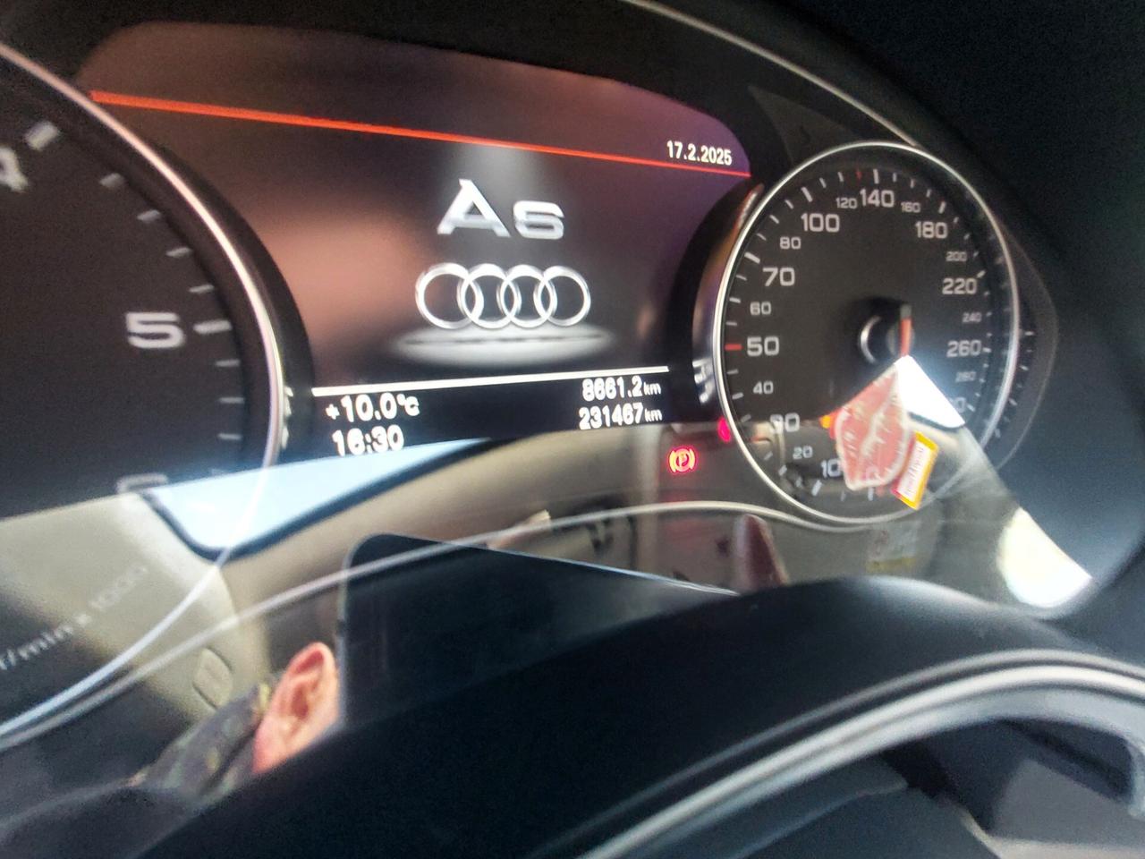 Audi A6 3.0 V6 quattro tiptronic business plus