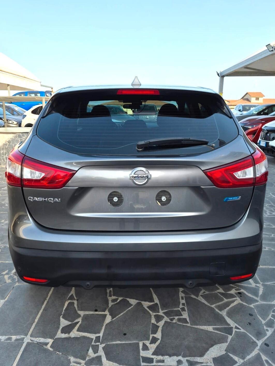 Nissan Qashqai 1.5 dCi N-Connecta