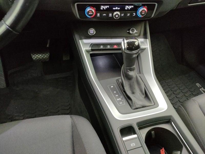 Audi Q3 Q3 35 TFSI S tronic Business Advanced