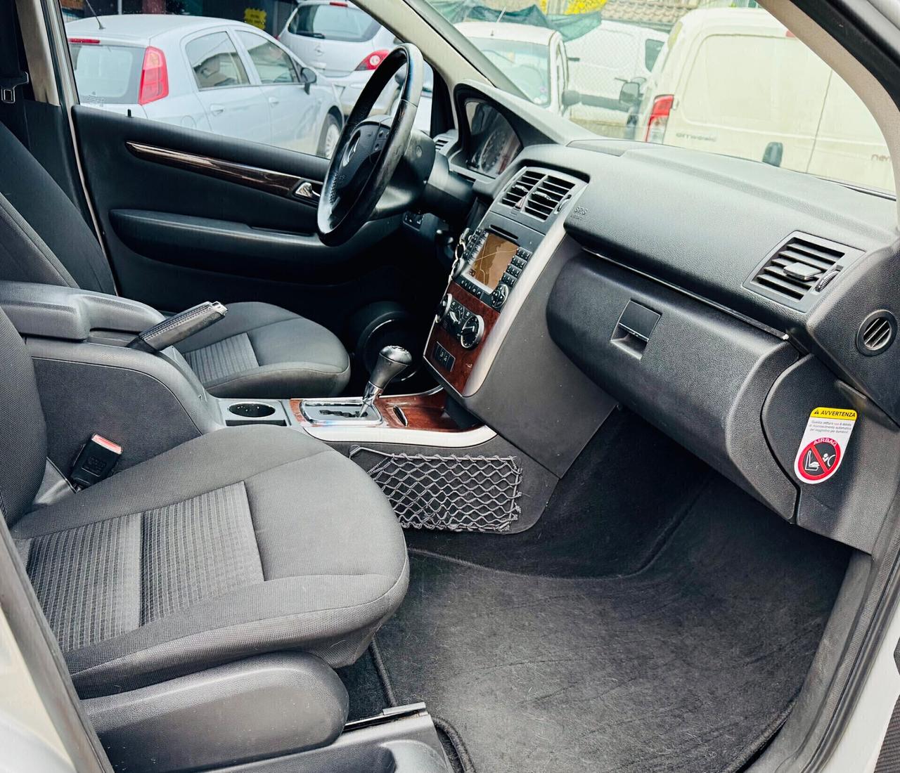 Mercedes-benz B 200 CDI Sport AUTOMATICO ok Neopatentati