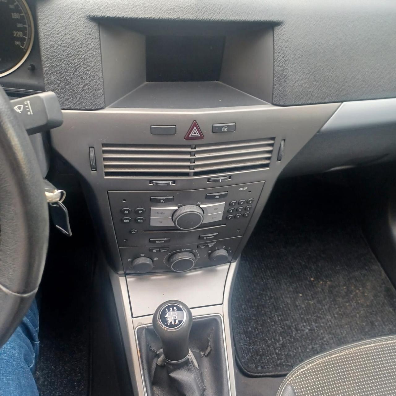 UNICO PROPRIETARIO TAGLIANDI UFFICIALI ASTRA 1.7 TDI SW