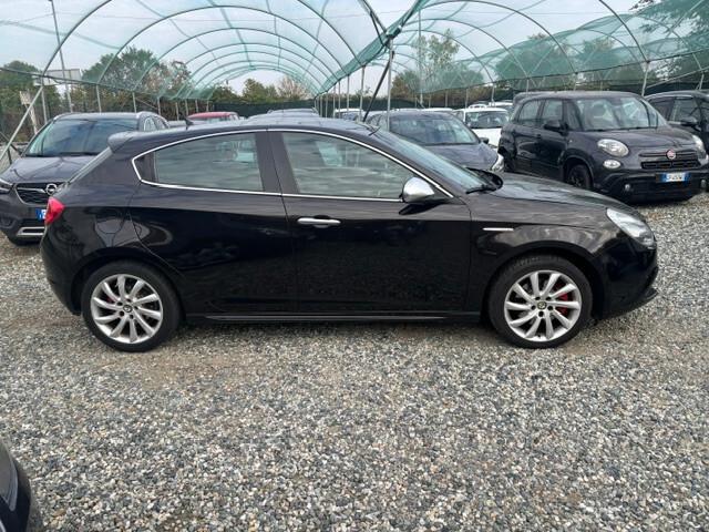 Alfa Romeo Giulietta 2.0 JTDm-2 140 CV Distinctive