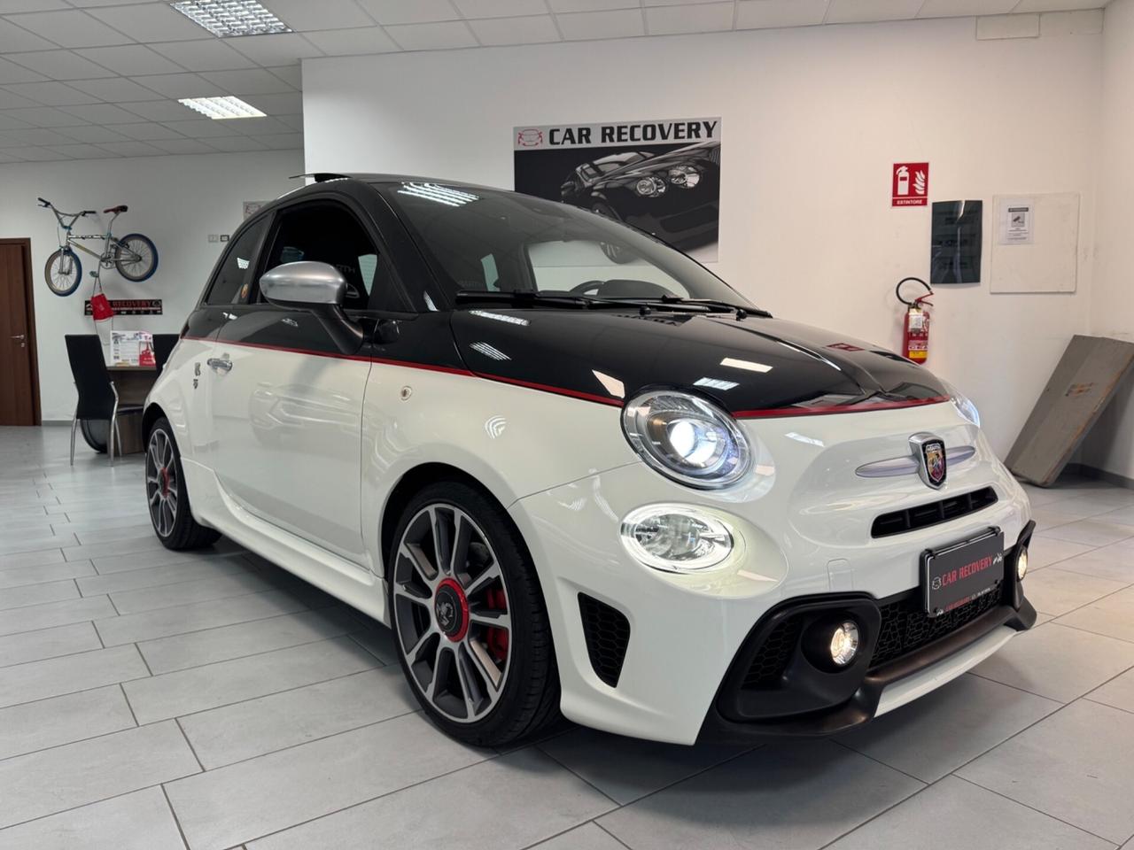 Abarth 595 1.4 Turbo T-Jet 165 CV Turismo