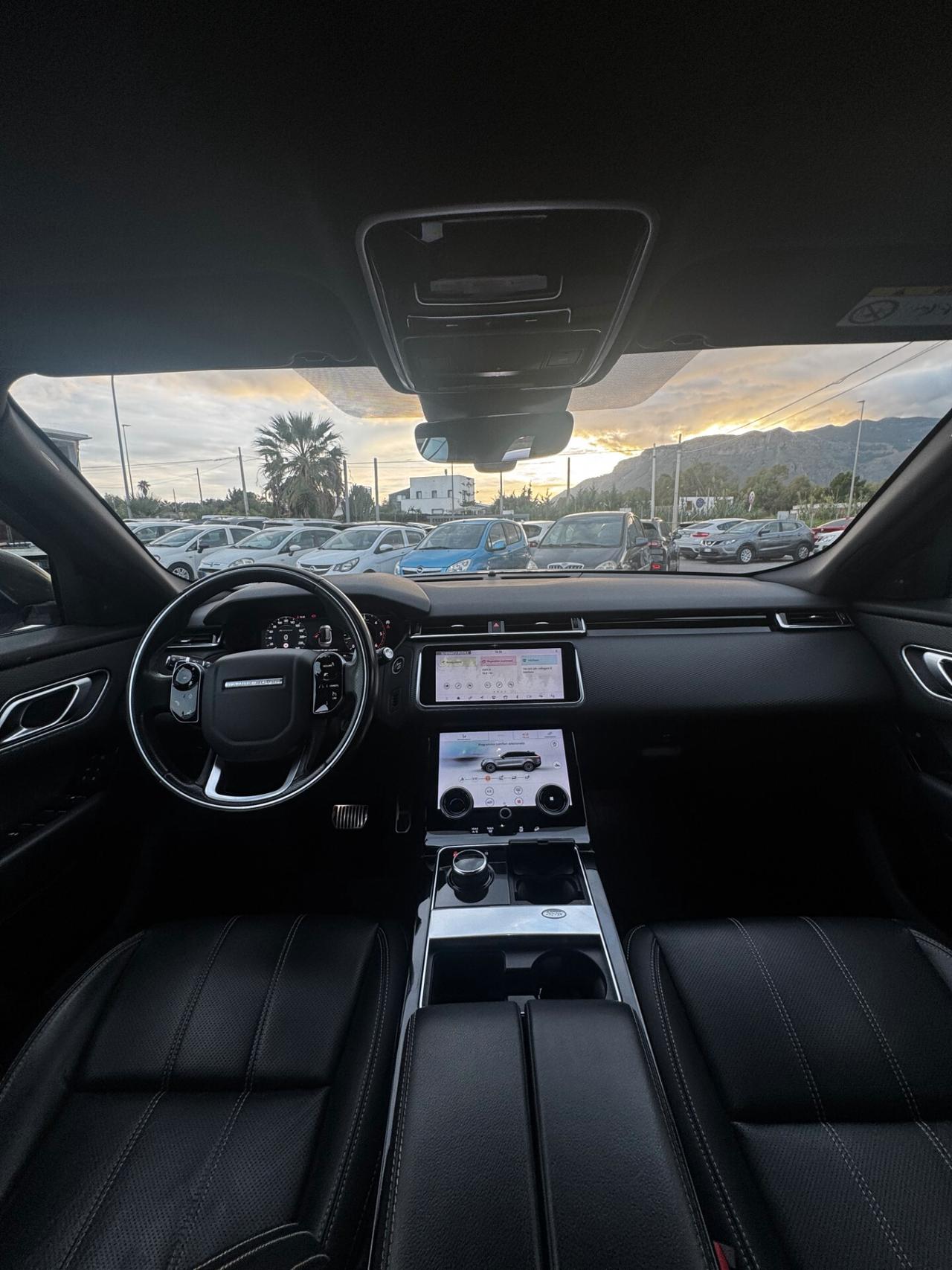 Land Rover Range Velar 2.0D I4 240 CV R-Dynamic HSE