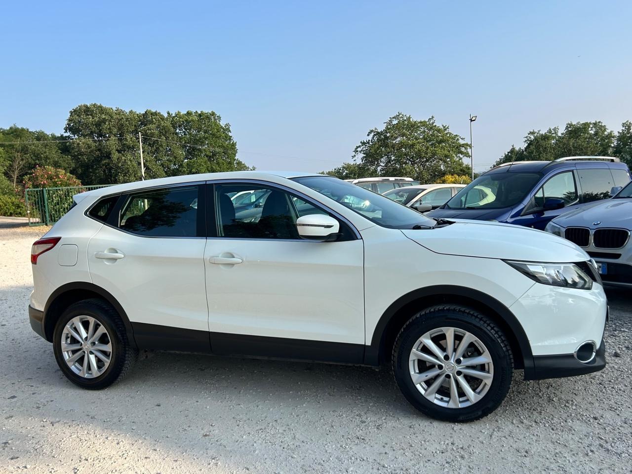 Nissan Qashqai 1.5 dCi N-Vision neopatentati permute