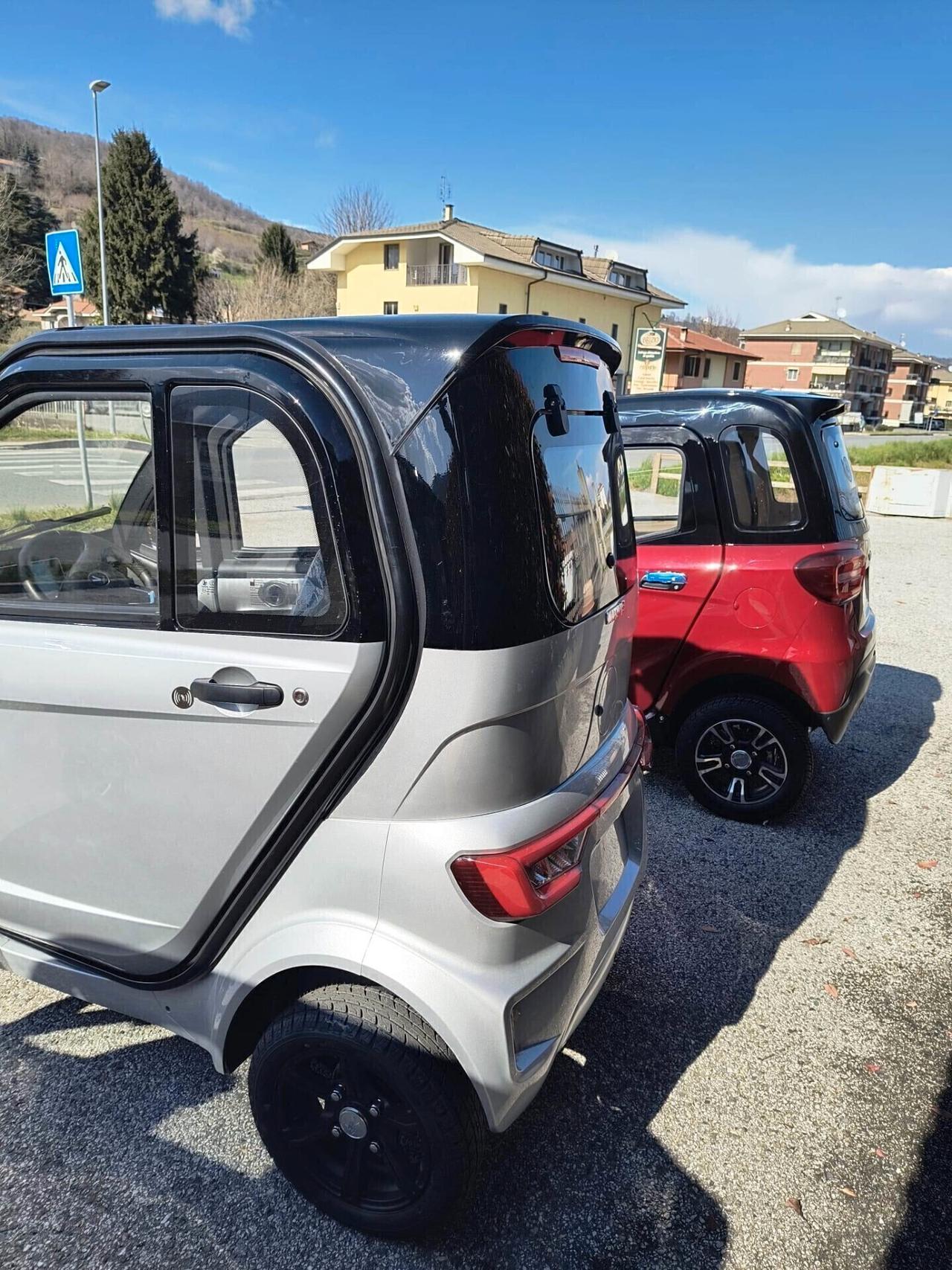 MACCHINA ANZIANI DISABILI DISPOSITIVO MEDICO