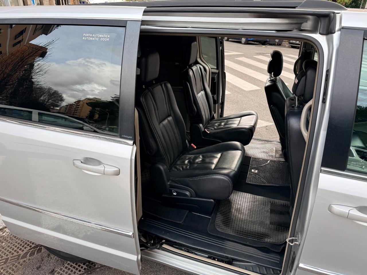 Lancia Voyager 2.8d 163cv Automatica 7 Posti