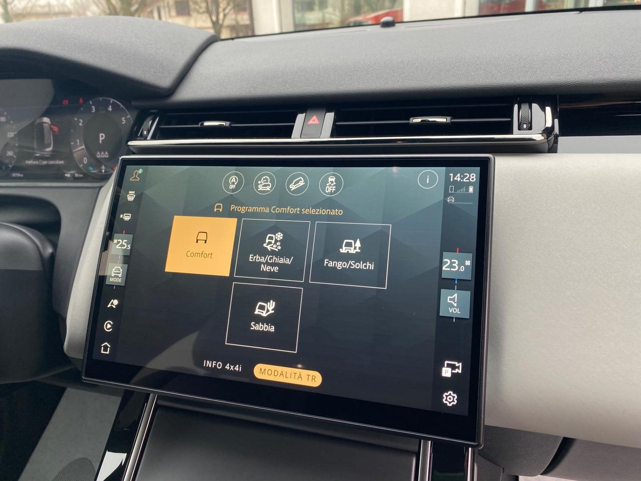 Land Rover Range Velar 2.0 Si4 250 CV Dynamic SE