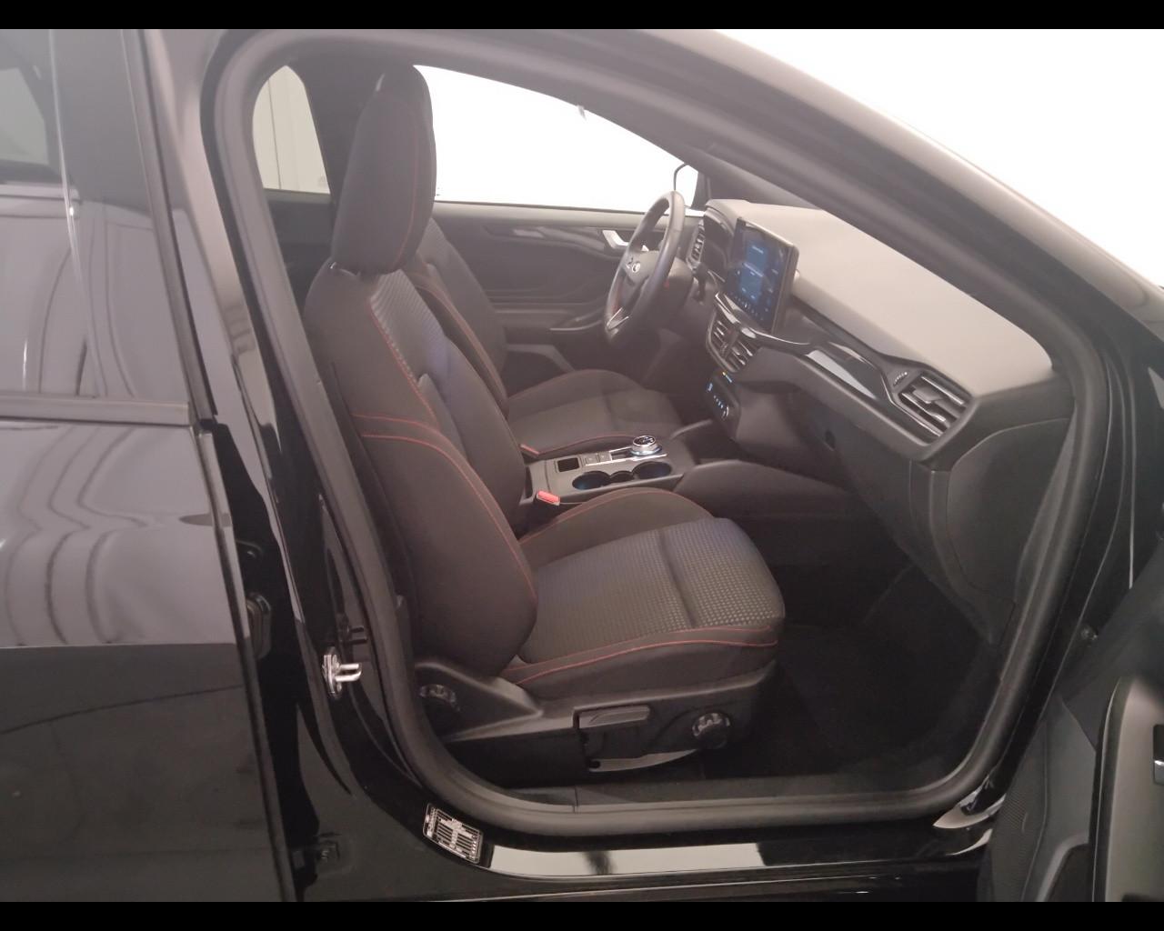 FORD Focus V 2022 - Focus 1.5 ecoblue ST-Line 115cv auto