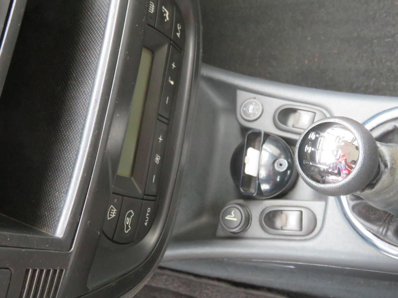 Citroen C3 1.1 Exclusive Style Techno Bi Energy G