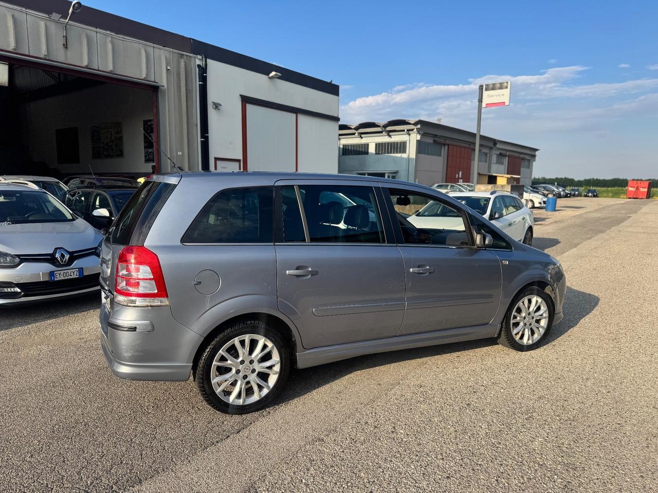Opel Zafira 1.6 7 posti