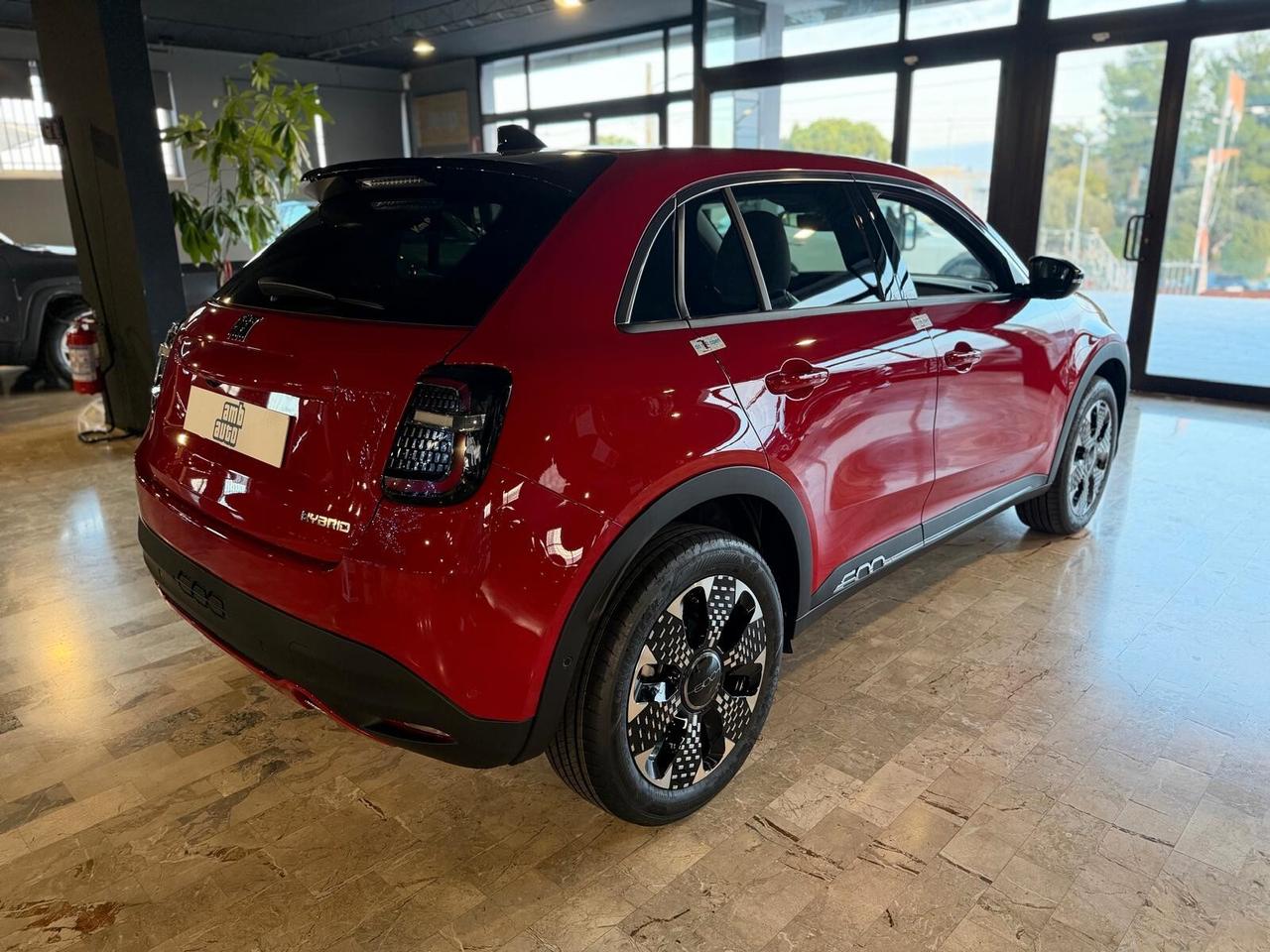 Fiat 600 Hybrid 110 CV DCT MHEV La Prima